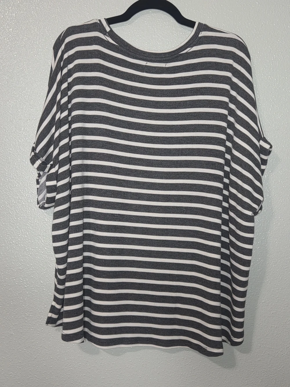 Women's Oversized Black & White Striped Short-Sleeve Tee Size 3x - Picture 2 of 9